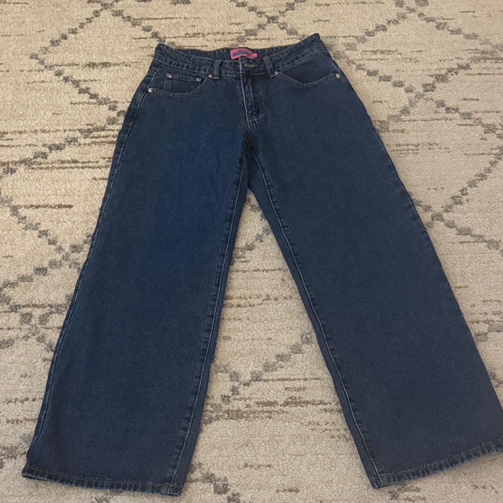 Petite Raelynn Washed Low Rise Jeans - Picture 4 of 4